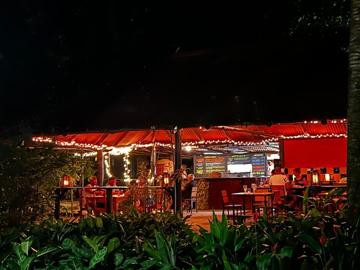 Rancho Coral Hotel เอสเตรีโญส ภายนอก รูปภาพ