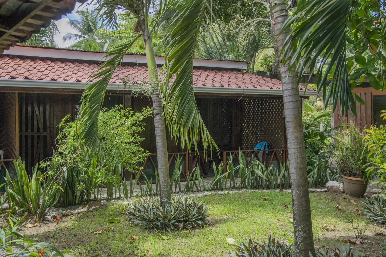 Rancho Coral Hotel เอสเตรีโญส ภายนอก รูปภาพ